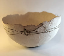 Load image into Gallery viewer, &#39;Paper String&#39; Bowl
